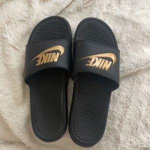 Nike slides